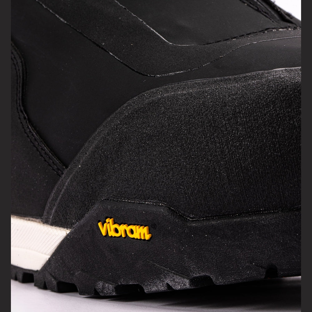 nitro-vertical-tls-snowboard-boots-2027