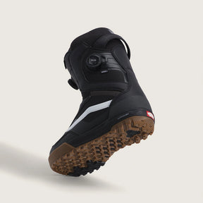 vans-aura-pro-2-0-snowboard-boots-black-white-gum-2027