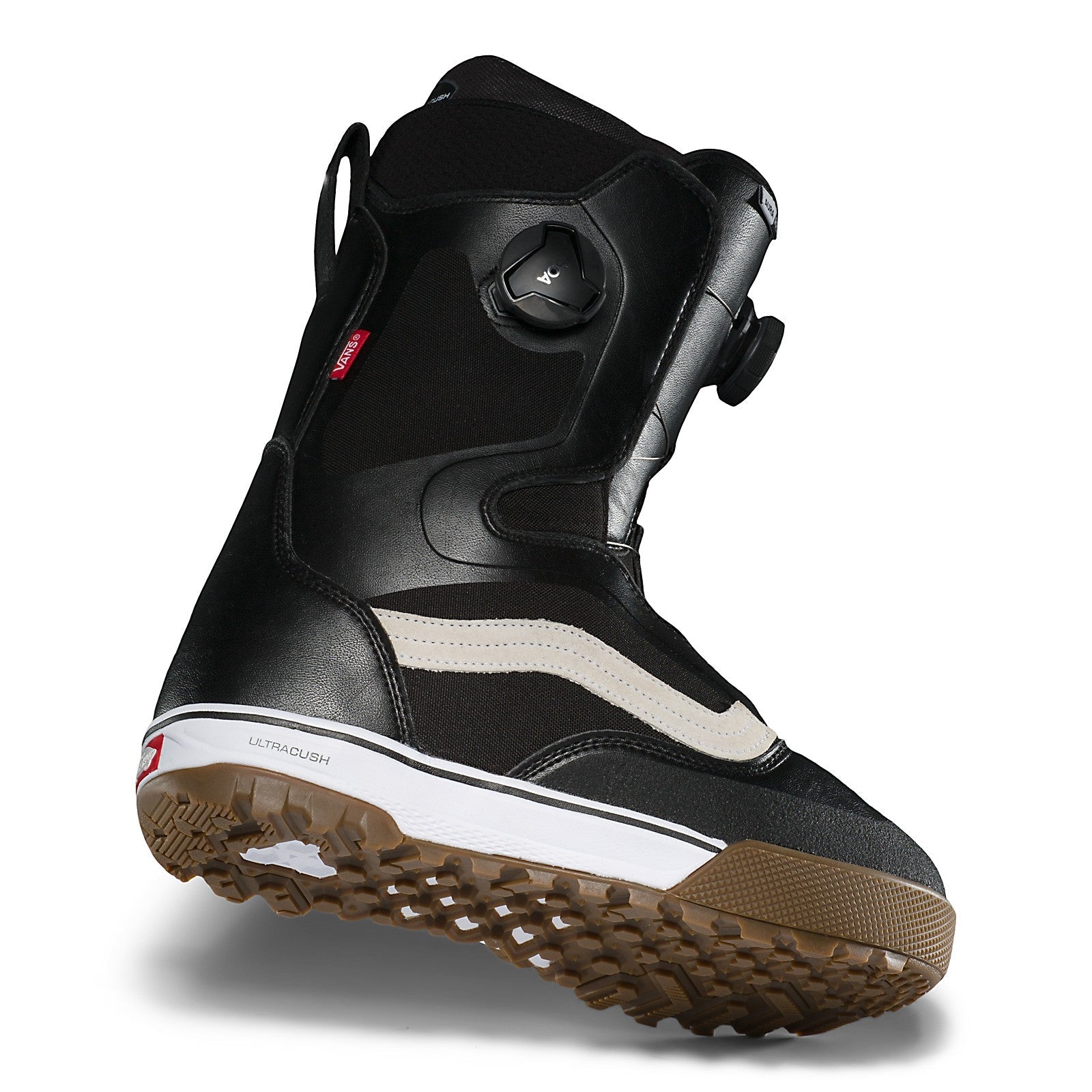 vans-aura-pro-snowboard-boots-black-white-2025